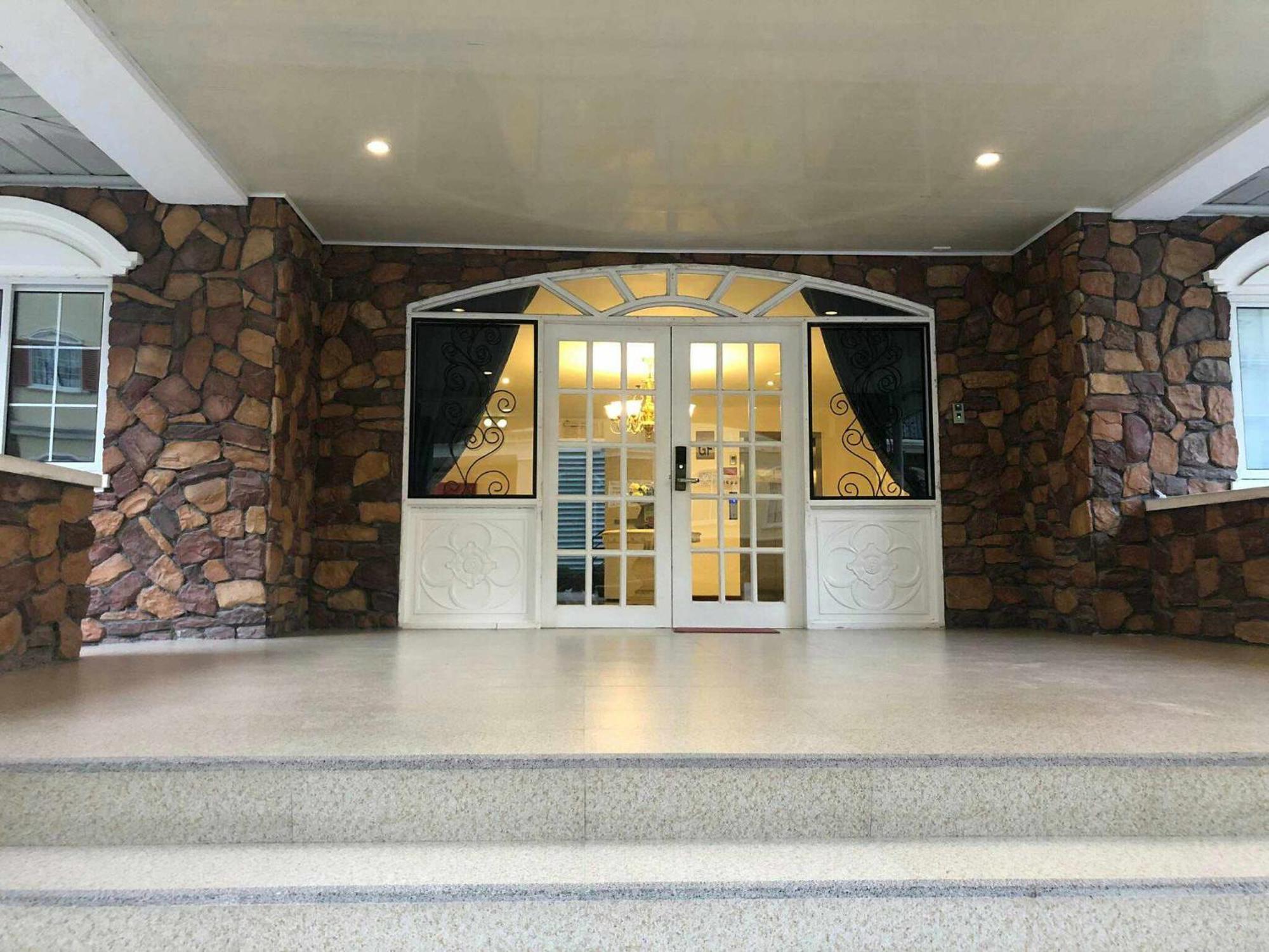 Appleone Banawa Heights Guadalupe Cebu City Екстериор снимка